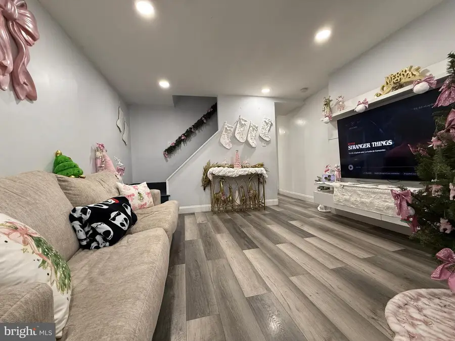 6614 Tulip St, Philadelphia, PA 19135 - Image #3