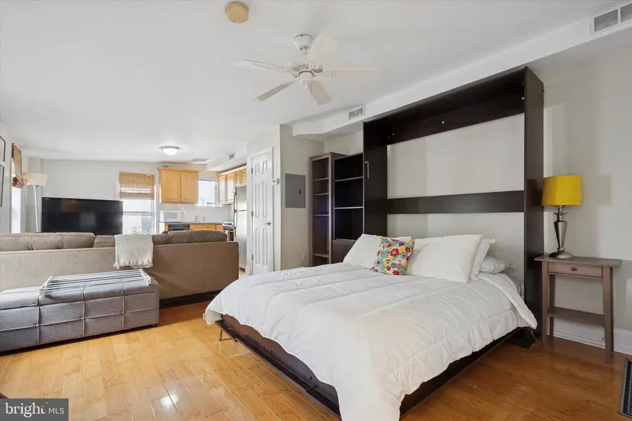 2019-00 Spring Garden St #3r, Philadelphia, PA 19130 - Image #3