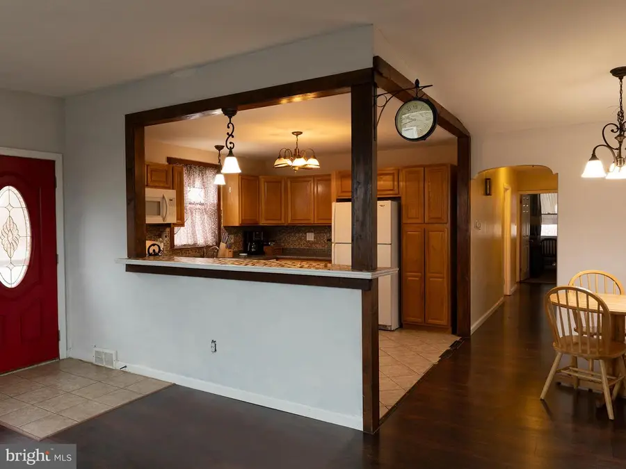 7039 Crease Ln, Philadelphia, PA 19128 - #3