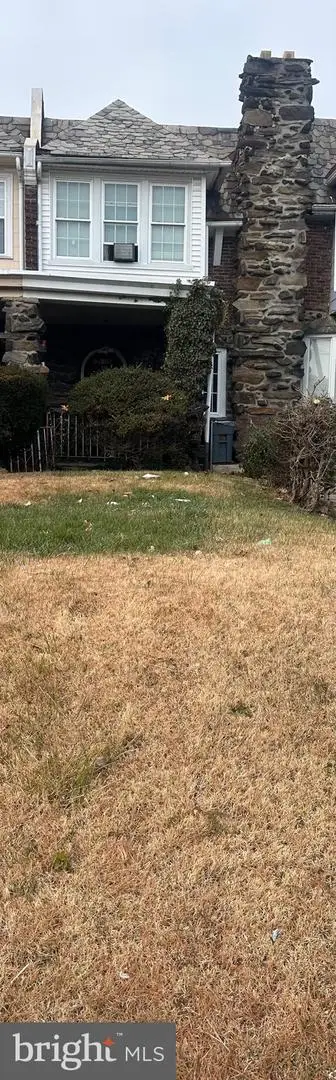 629 E Woodlawn St, Philadelphia, PA 19144 - #1