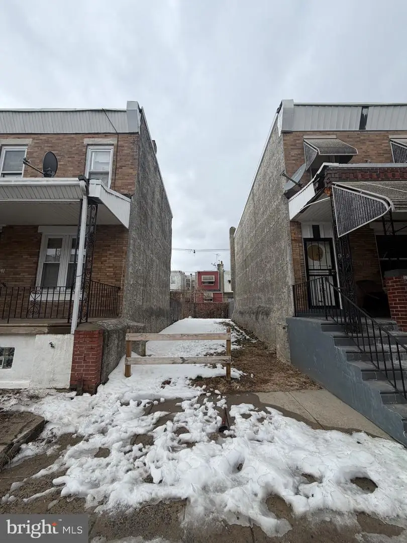 6139 Wheeler St, Philadelphia, PA 19142 - #2