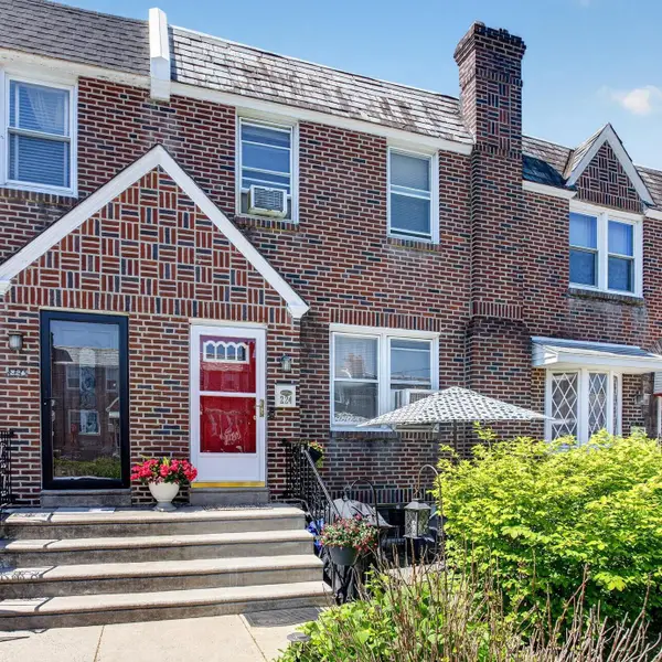 224 Higbee St, PHILADELPHIA, PA 19111