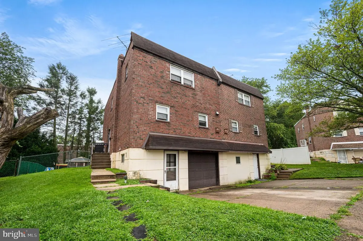 358 Tomlinson Ter, Philadelphia, PA 19116 - Image #1