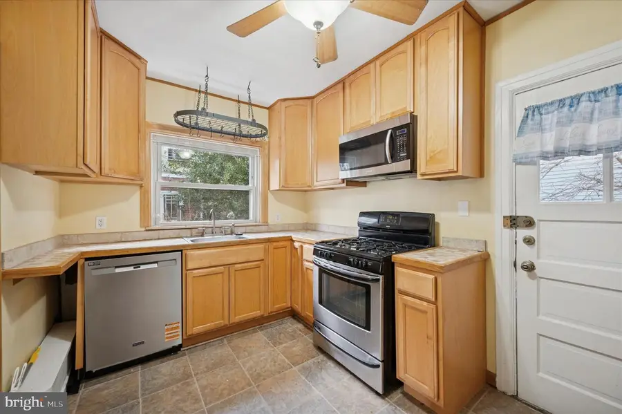 420 Passmore St, Philadelphia, PA 19111 - Image #2
