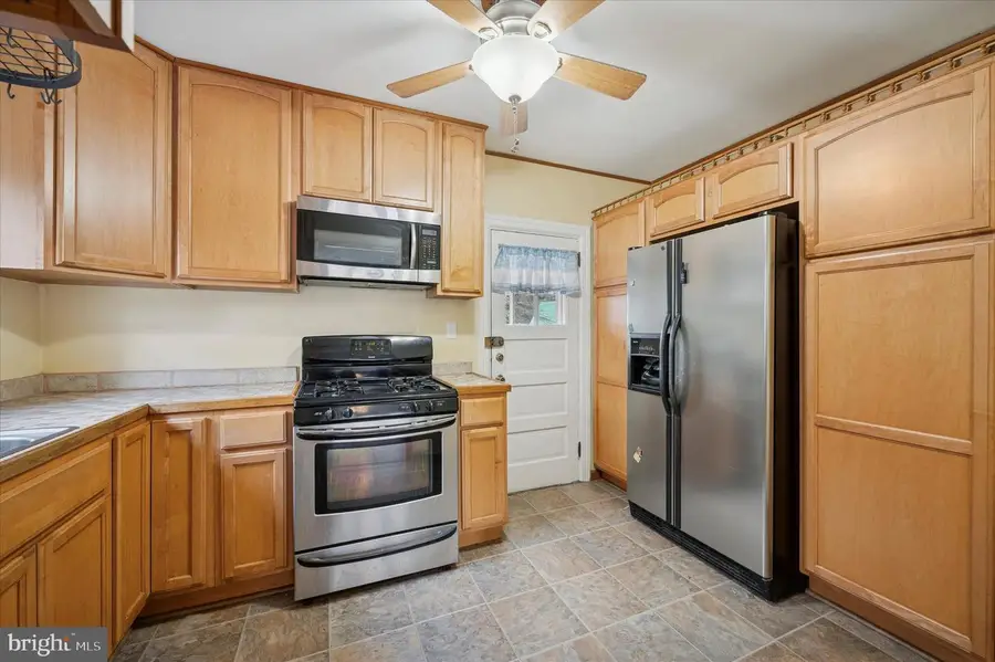 420 Passmore St, Philadelphia, PA 19111 - Image #3