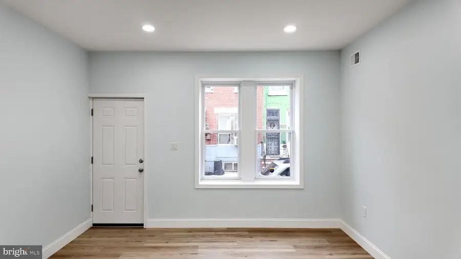 1954 N Napa St, Philadelphia, PA 19121 - #3
