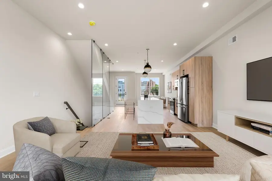 4038 (4050) Marilyn (conshohocken Ave) Dr, Philadelphia, PA 19131 - #2