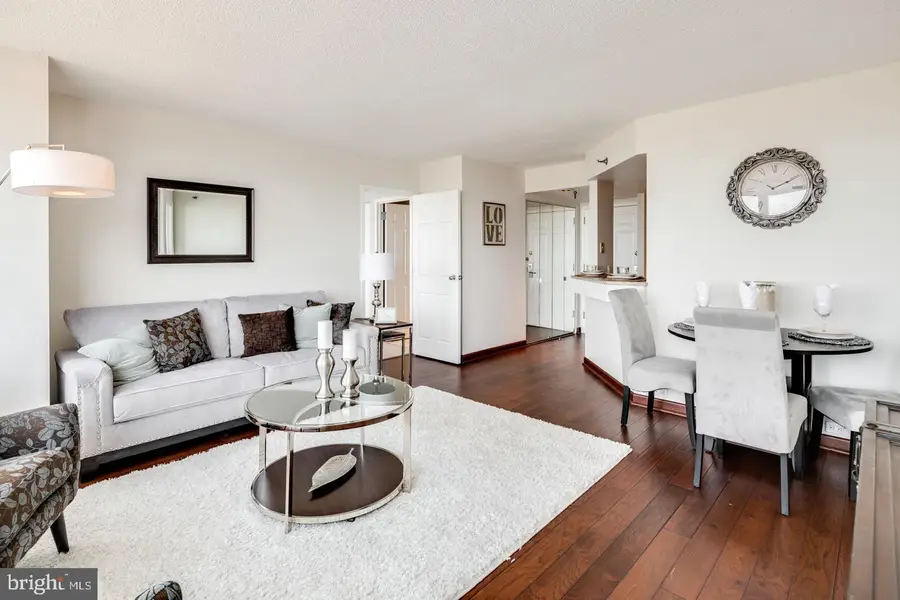 2001 Hamilton St #p501, Philadelphia, PA 19130 - Image #3