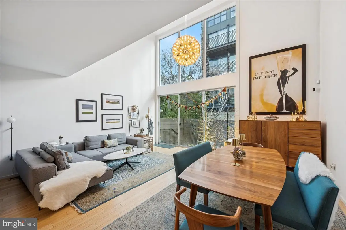 953 N American St, Philadelphia, PA 19123 - Image #1