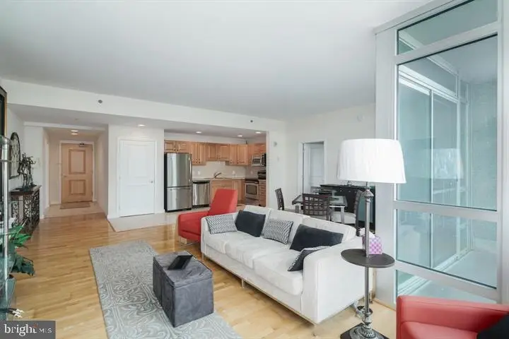 901 N Penn St #r903, Philadelphia, PA 19123 - Image #3