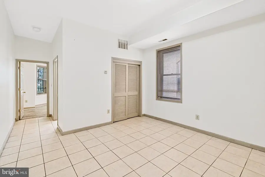 1621 W Diamond St, Philadelphia, PA 19121 - Image #3