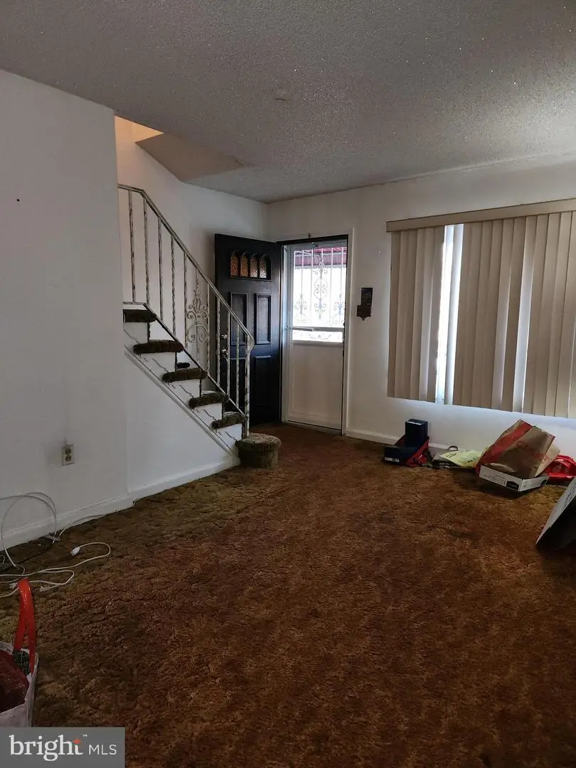 2912 S 61st St, Philadelphia, PA 19142 - Image #2