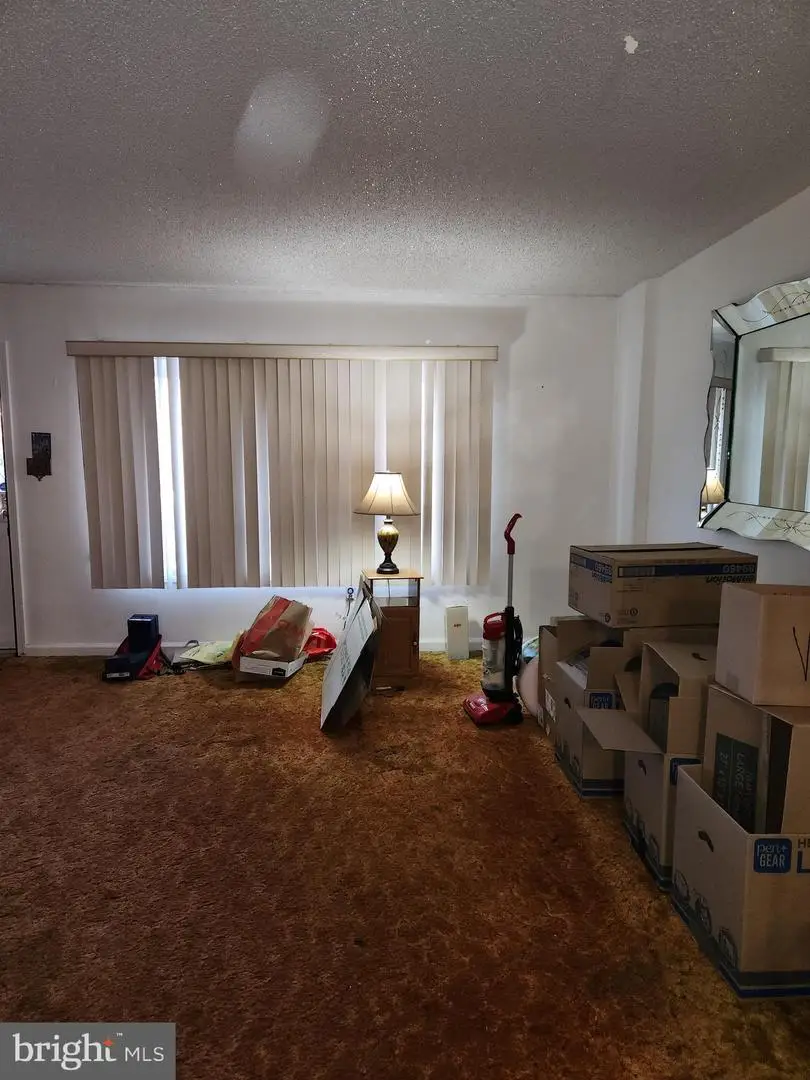 2912 S 61st St, Philadelphia, PA 19142 - Image #3