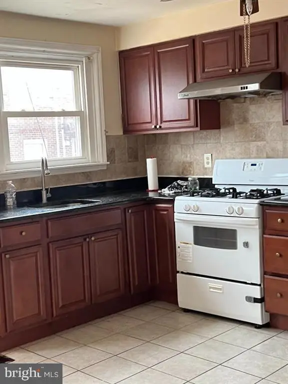 2911 Passmore St, Philadelphia, PA 19149 - Image #1