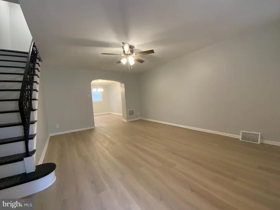 1841 W Eleanor St W, Philadelphia, PA 19141 - Image #3