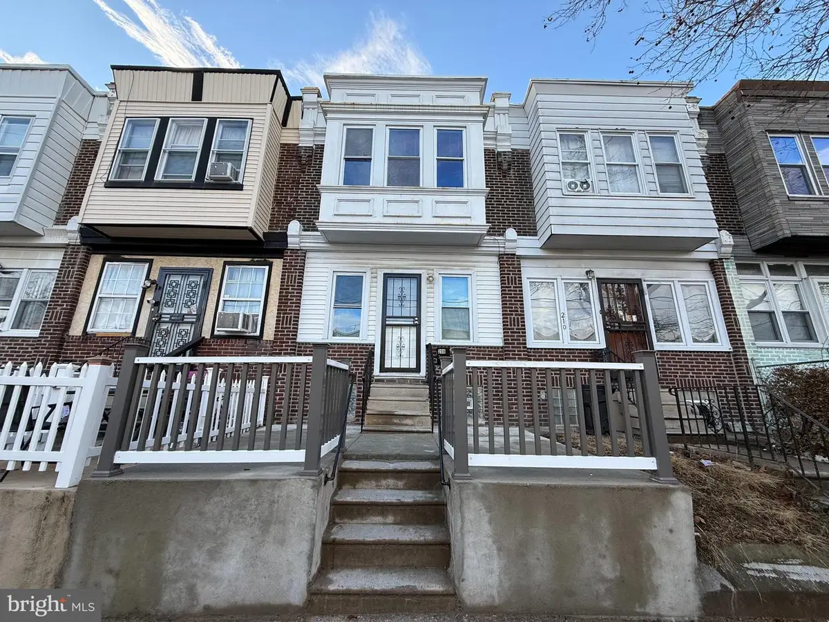 208 W Ruscomb St, Philadelphia, PA 19120 - Image #1