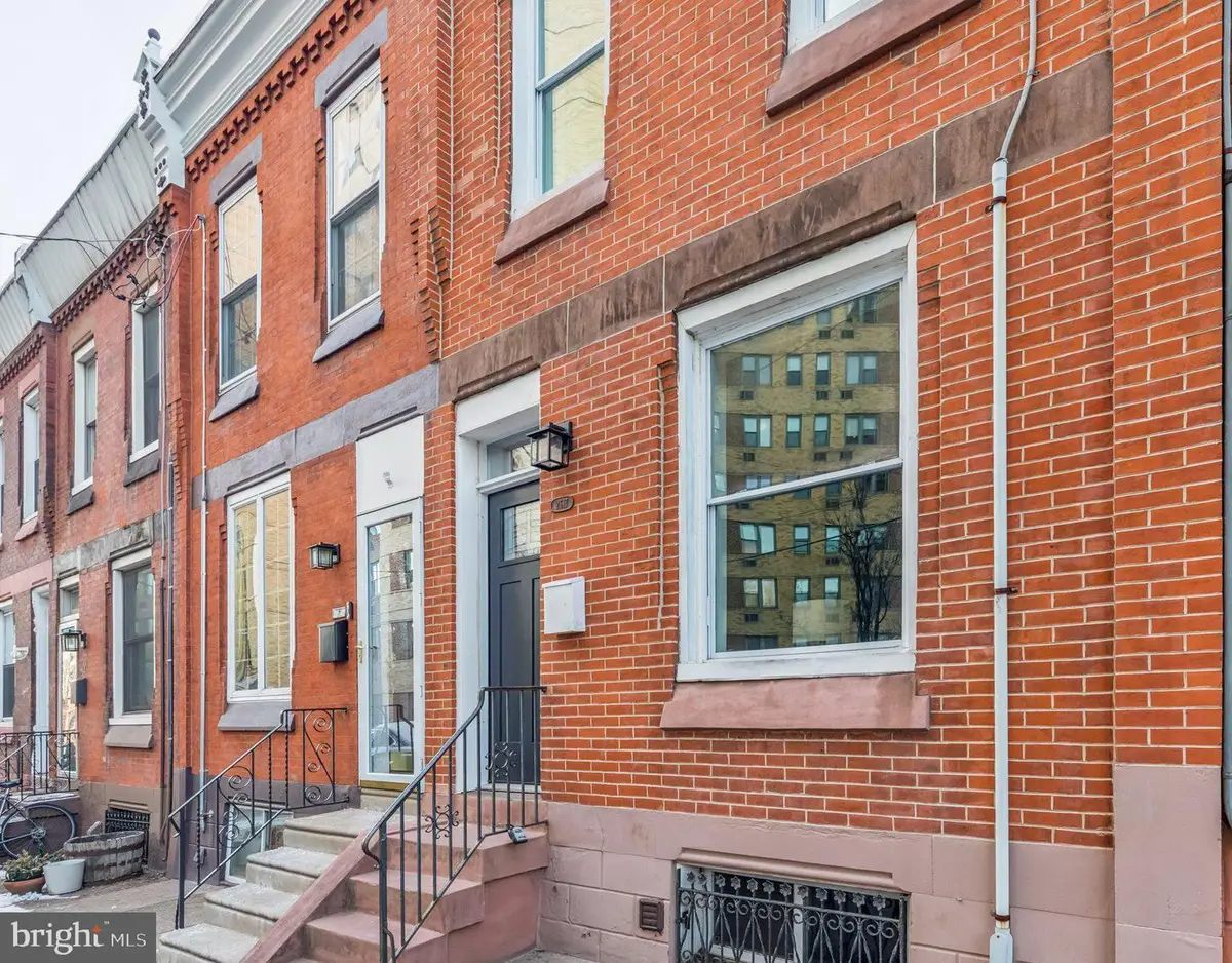 2617 Aspen St, Philadelphia, PA 19130 - Image #1