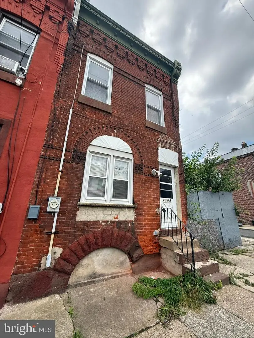 2102 E Clearfield St, Philadelphia, PA 19134 - Image #1