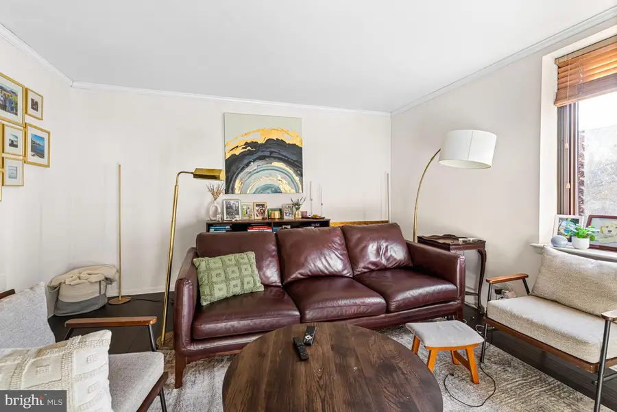 1137 Pine St E #300, Philadelphia, PA 19107 - #2