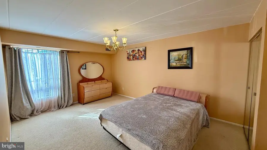 8910-00 Krewstown Rd #118, Philadelphia, PA 19115 - Image #2