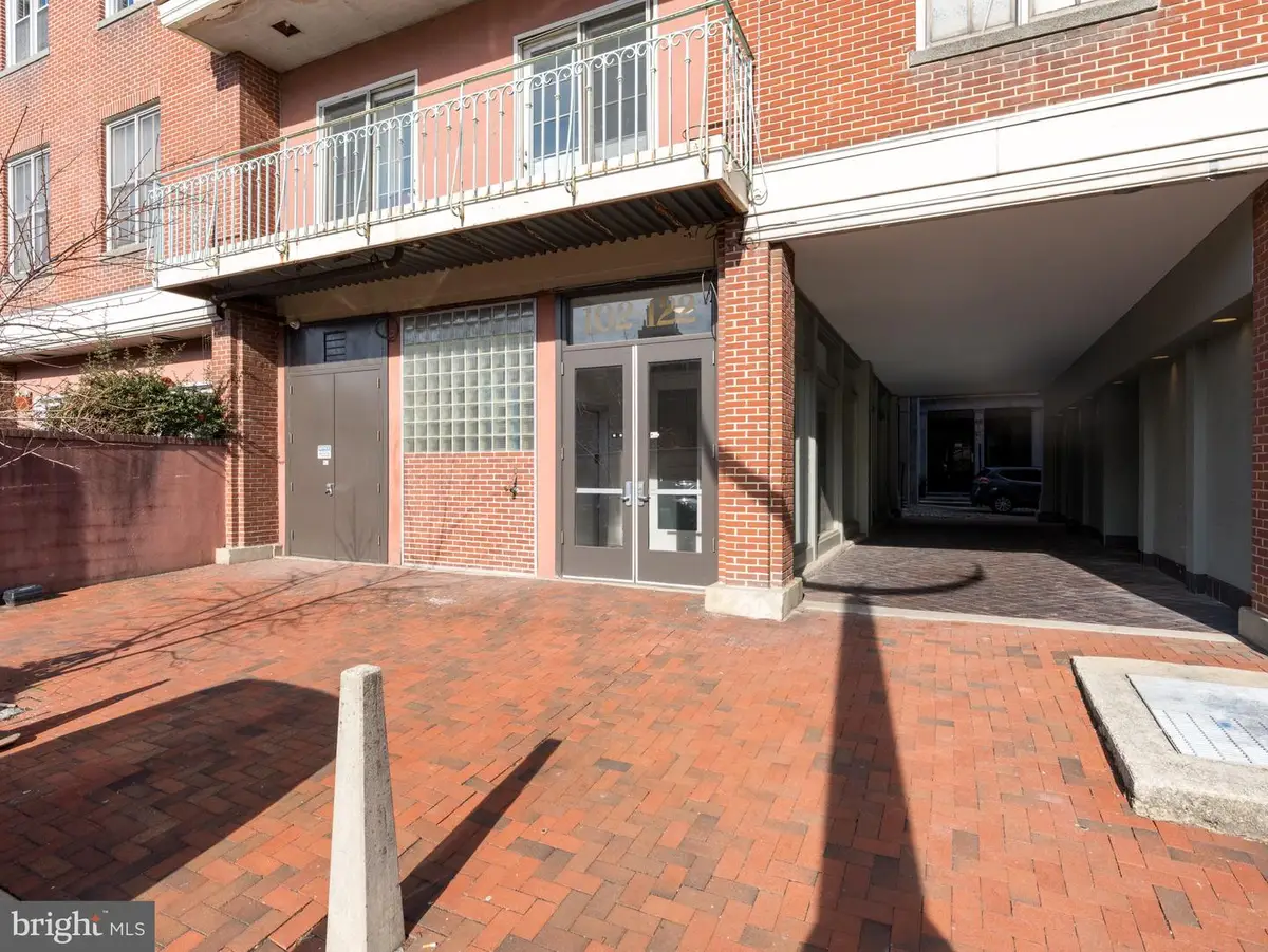 102-22 Church St #301, Philadelphia, PA 19106 - Image #1