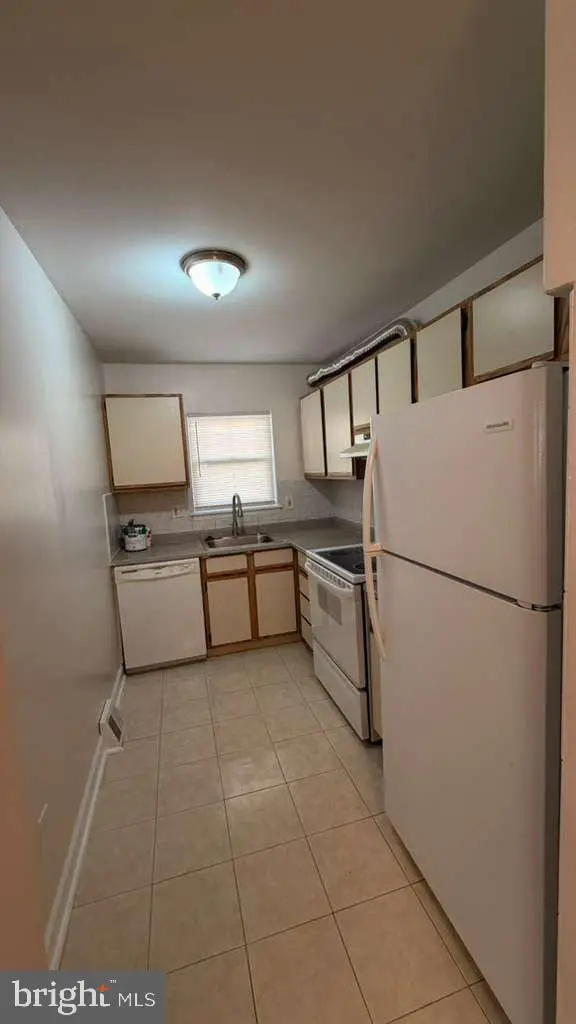 1564 Stoney Ln #a, Philadelphia, PA 19115 - Image #2