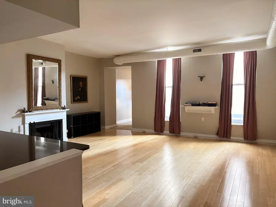 217 Church St #2r, Philadelphia, PA 19106 - #2