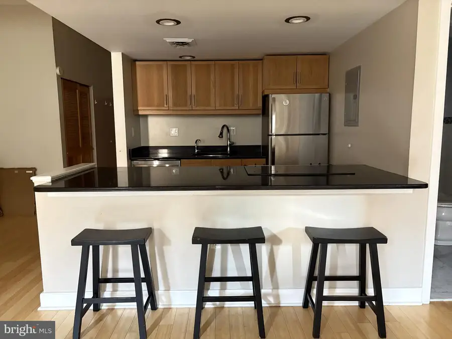 217 Church St #2r, Philadelphia, PA 19106 - #3