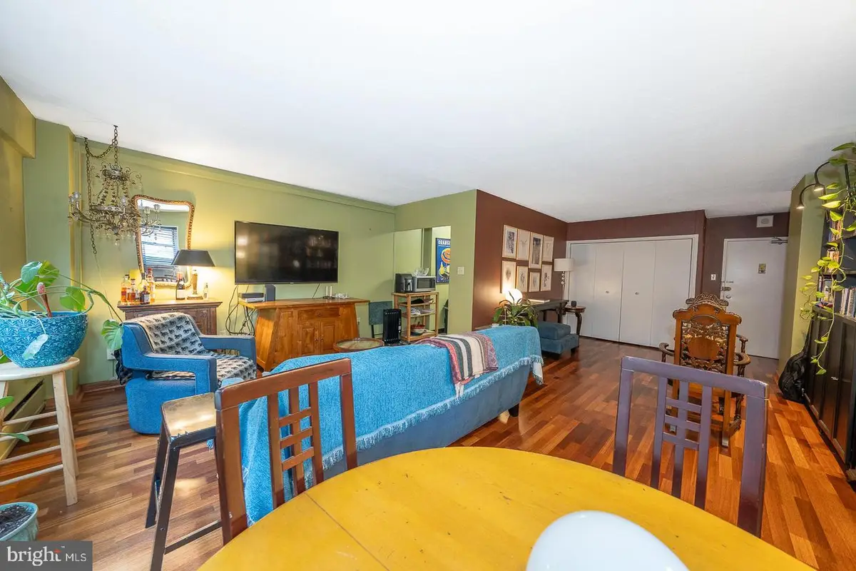 118 S 21st St #210, Philadelphia, PA 19103 - Image #1