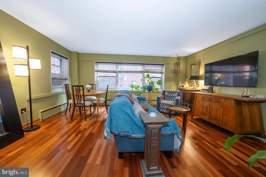 118 S 21st St #210, Philadelphia, PA 19103 - Image #2