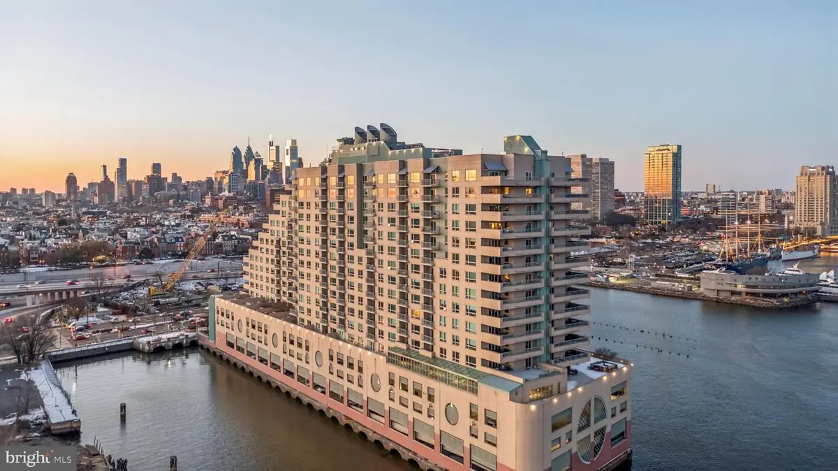 717 S Chris Columbus Blvd #802, Philadelphia, PA 19147 - Image #1