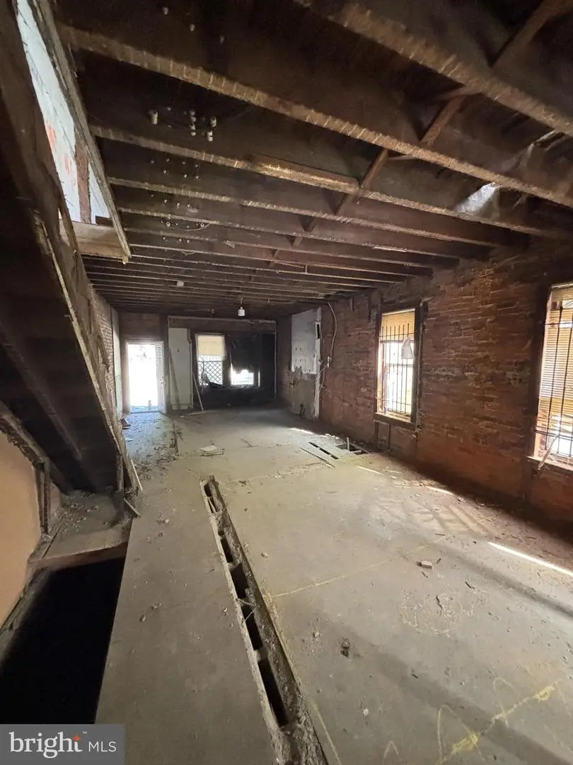 32 E Wister St, Philadelphia, PA 19144 - Image #2