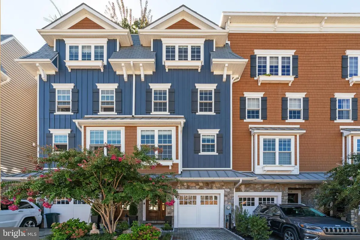 4732 Cross St, Philadelphia, PA 19128 - #1