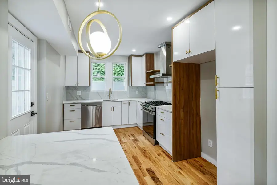 1129 S 12th St, Philadelphia, PA 19147 - #3