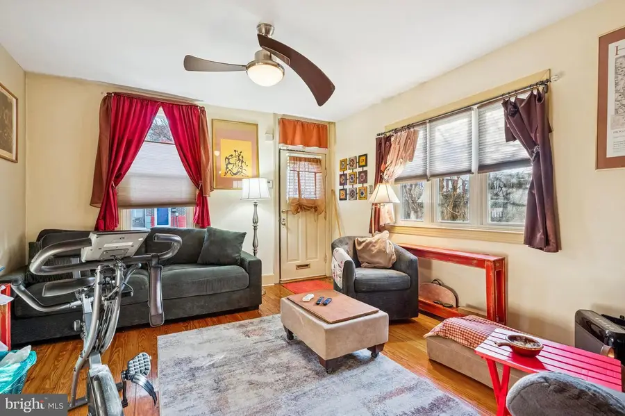 2518 Edgemont Street, Philadelphia, PA 19125 - Image #2