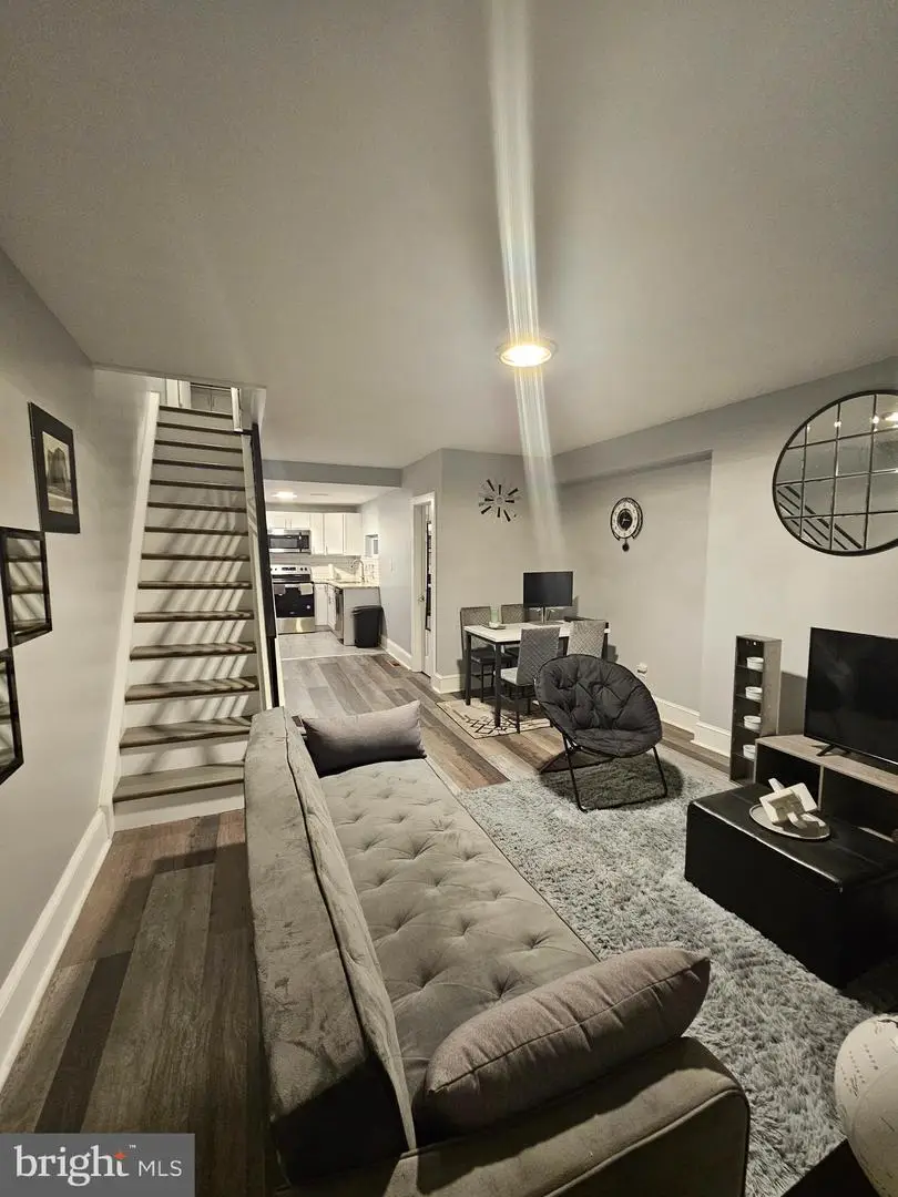 2016 N Leithgow St, Philadelphia, PA 19122 - Image #2