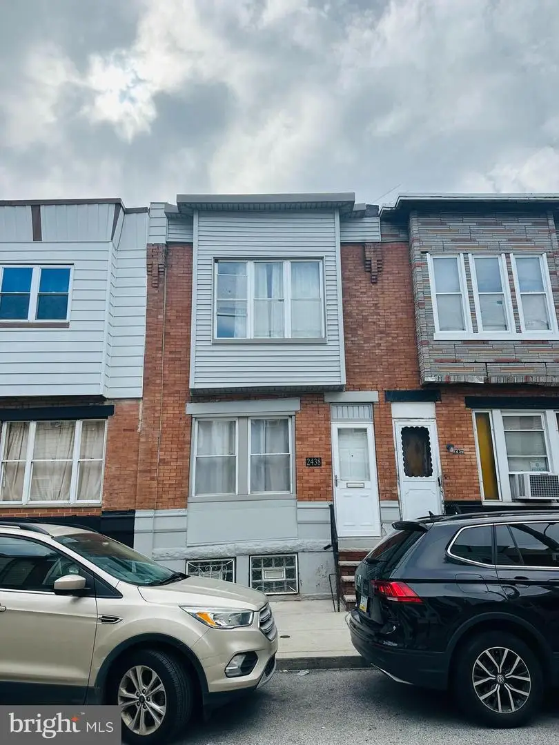 2438 S Philip St, Philadelphia, PA 19148 - #1