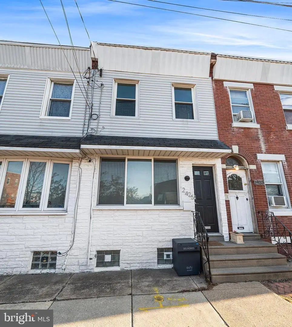 2425 Sepviva St, Philadelphia, PA 19125 - Image #1