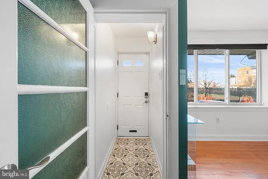 2425 Sepviva St, Philadelphia, PA 19125 - Image #3