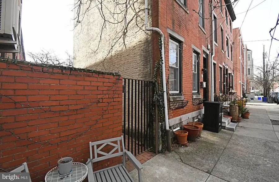 212 Carpenter St #c, Philadelphia, PA 19147 - Image #3