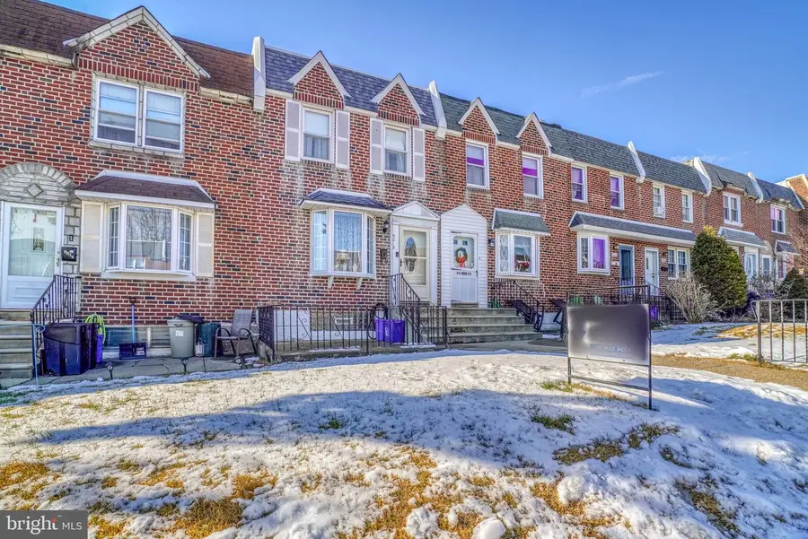 9018 Wesleyan Rd, Philadelphia, PA 19136 - #2