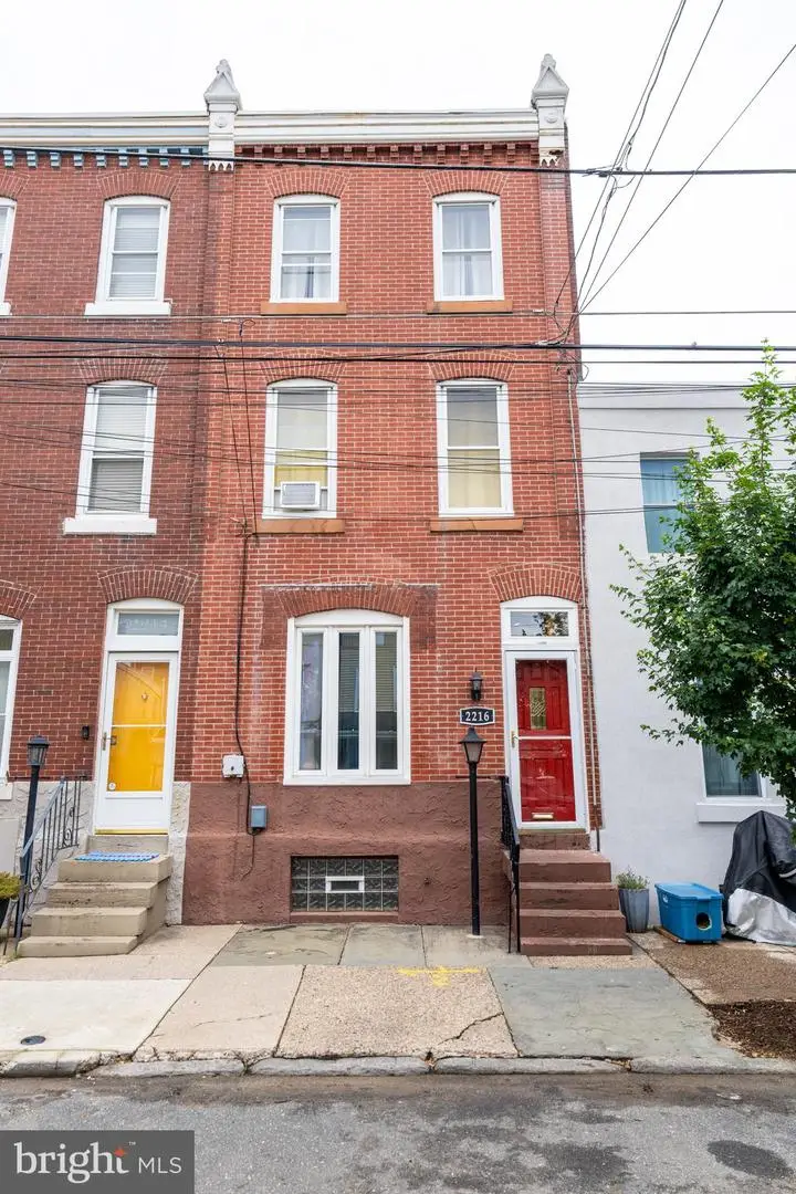 2216 Cedar St, Philadelphia, PA 19125 - Image #1