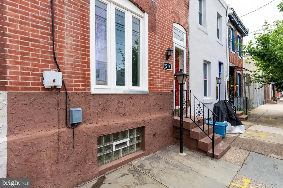 2216 Cedar St, Philadelphia, PA 19125 - Image #2
