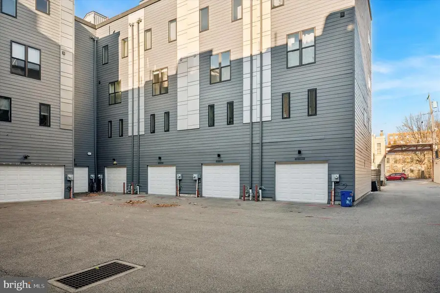 443 Shurs Ln #17, Philadelphia, PA 19128 - Image #3