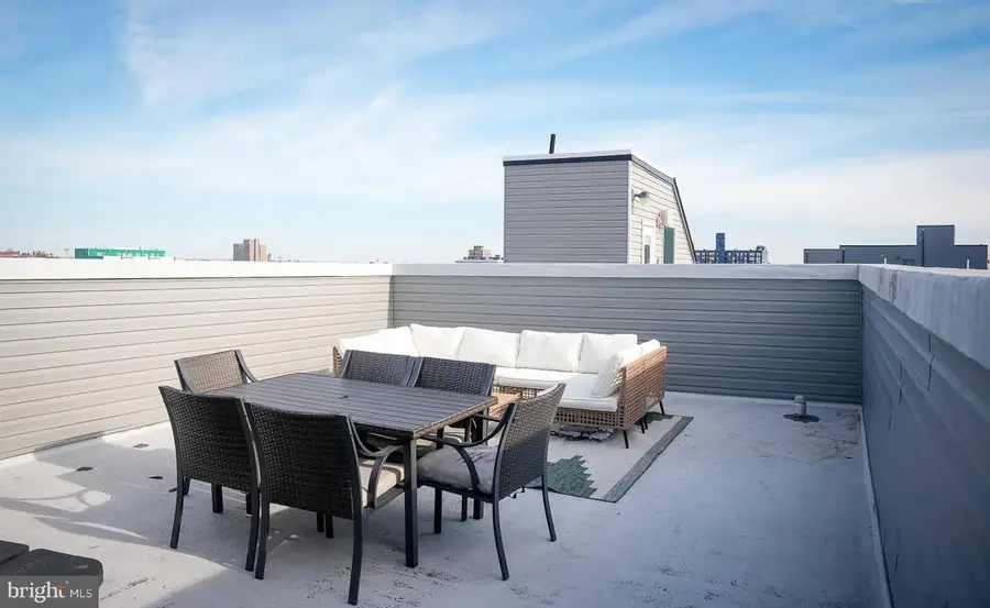 826 N Broad St, Philadelphia, PA 19130 - Image #3