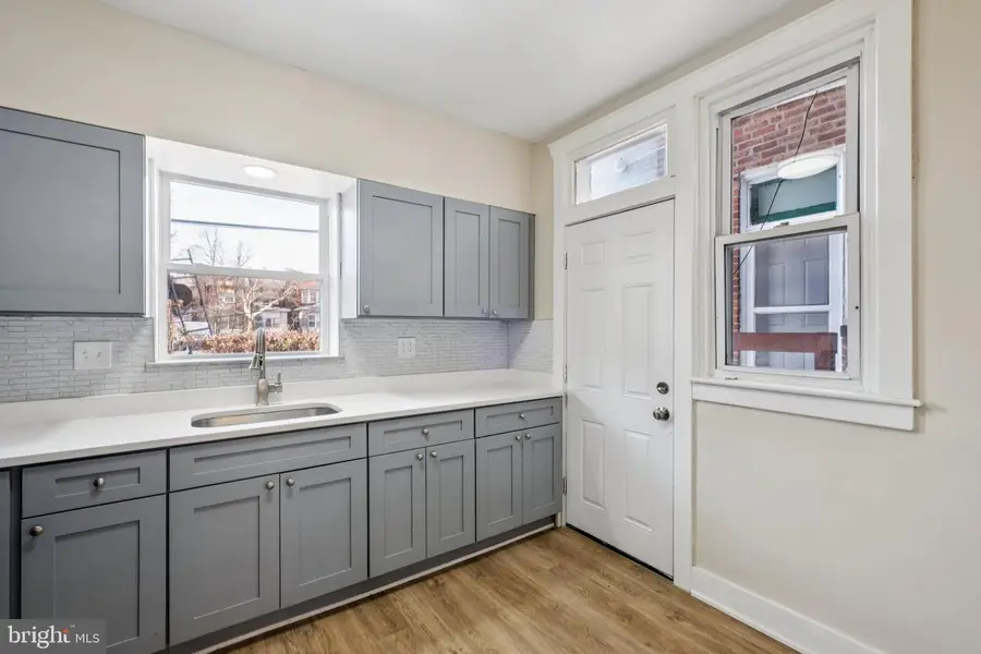 5938 N Lawrence St, Philadelphia, PA 19120 - Image #3