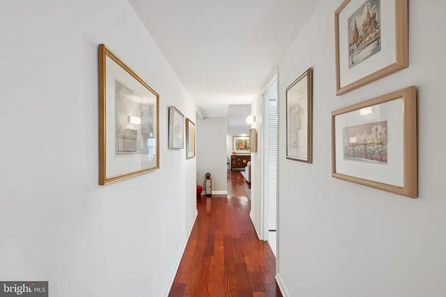 130 Spruce St #15b, Philadelphia, PA 19106 - #3