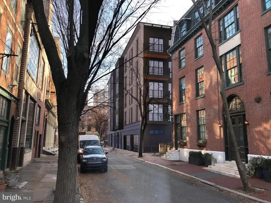 130 N 3rd St #2, Philadelphia, PA 19106 - Image #3