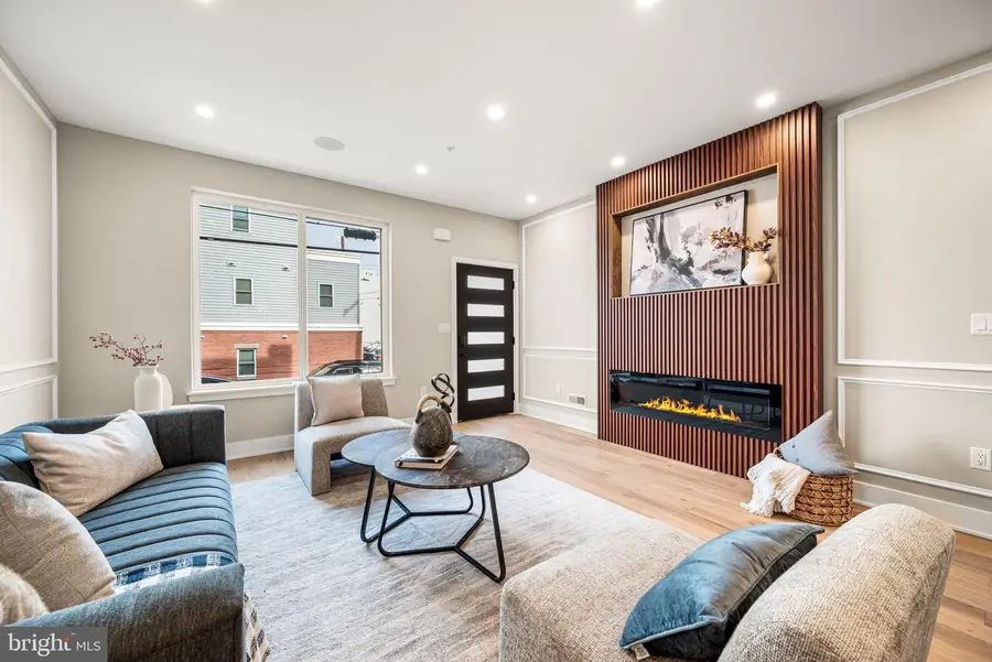 2032 Reed St, Philadelphia, PA 19146 - #3