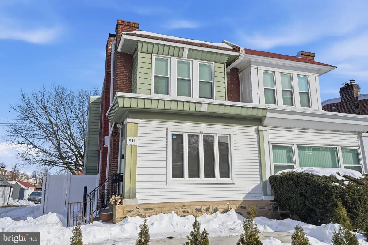 951 Wakeling St, Philadelphia, PA 19124 - #1